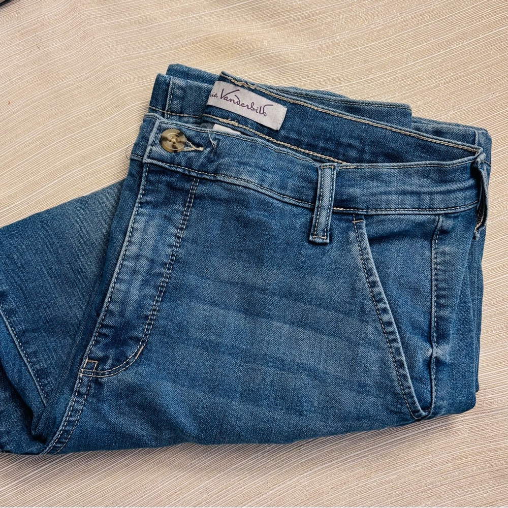 Classic Blue Women’s Jeans